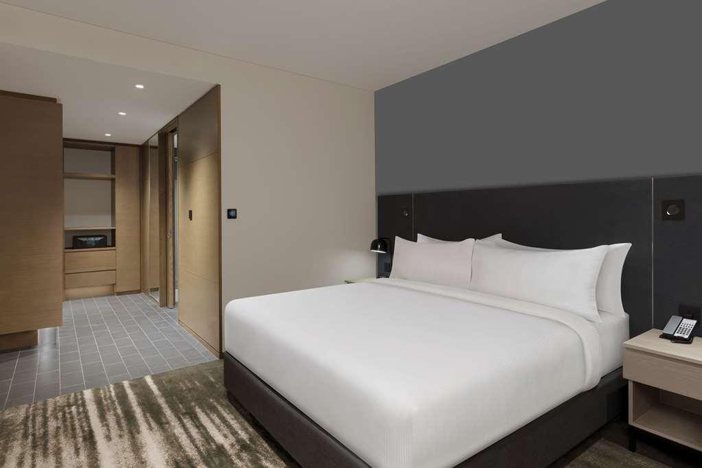 Hilton Garden Inn Bengaluru Embassy Manyata Business Park Номер фото