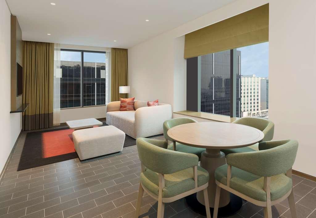 Hilton Garden Inn Bengaluru Embassy Manyata Business Park Номер фото