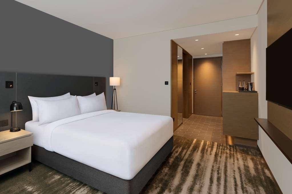 Hilton Garden Inn Bengaluru Embassy Manyata Business Park Номер фото