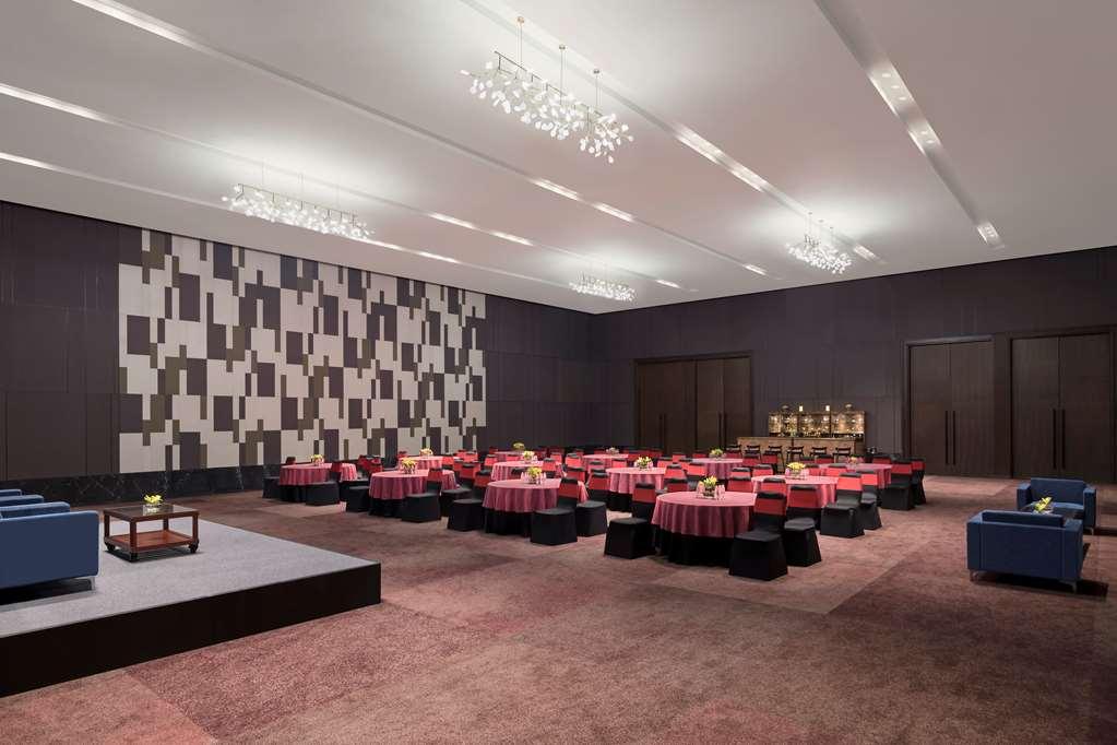 Hilton Garden Inn Bengaluru Embassy Manyata Business Park Удобства фото