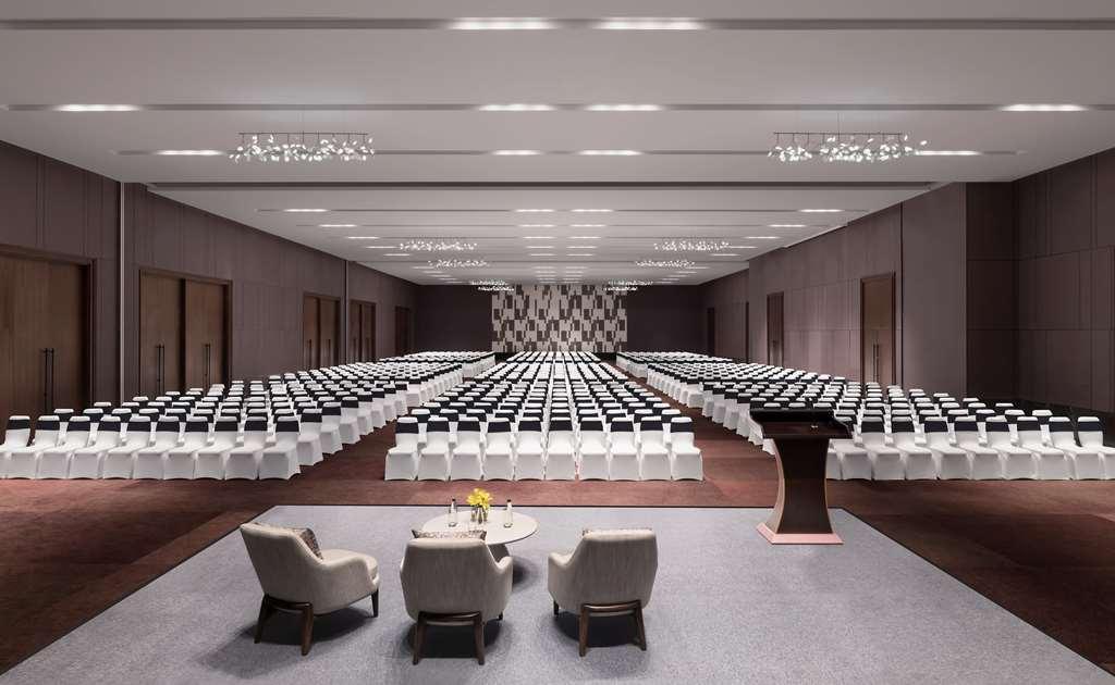 Hilton Garden Inn Bengaluru Embassy Manyata Business Park Удобства фото