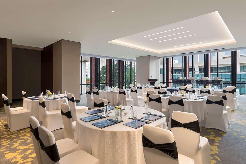 Hilton Garden Inn Bengaluru Embassy Manyata Business Park Удобства фото