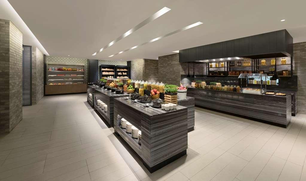 Hilton Garden Inn Bengaluru Embassy Manyata Business Park Ресторан фото